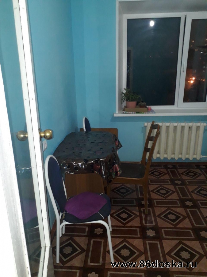 Продаётся 1-комн.        ДСК (3/5)        в 6 мкрн.