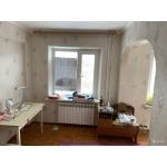 Продам 4 комнатную квартиру